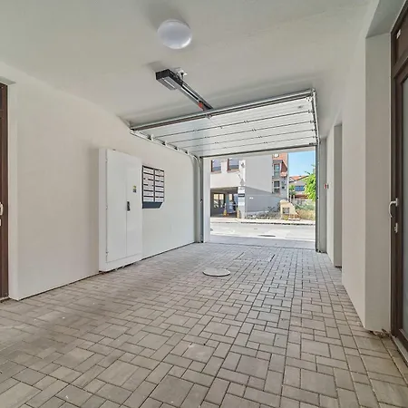 Old Town Modern Design - Ac & Wi-fi Διαμέρισμα *